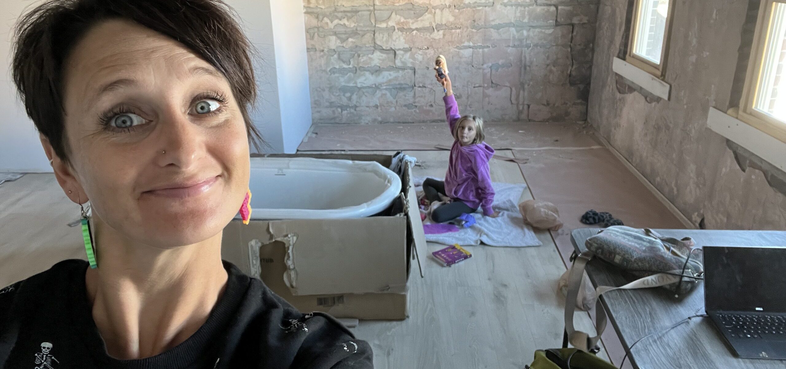 How to Improve Your Mindset - Monica and Aveleen make the best of a power outage by working in the under construction MayeCreate office